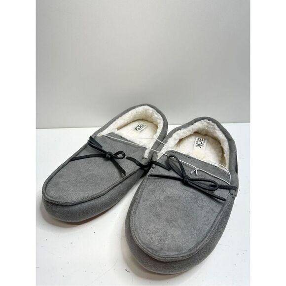 Nordstrom Rack Slippers Womens Size Large Faux Fur Gray Slip On Style - Picture 4 of 8